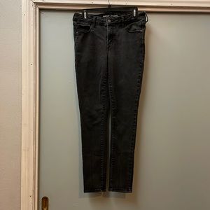 Old Navy Rockstar mid-rise jeans 12